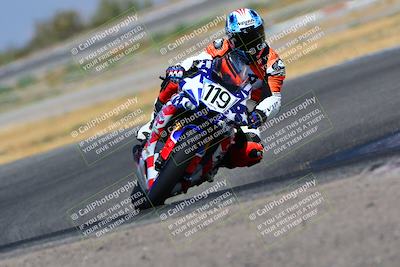 media/Aug-13-2023-CRA (Sun) [[1cfc37a6fb]]/Race 6 1000 Supersport/Race/